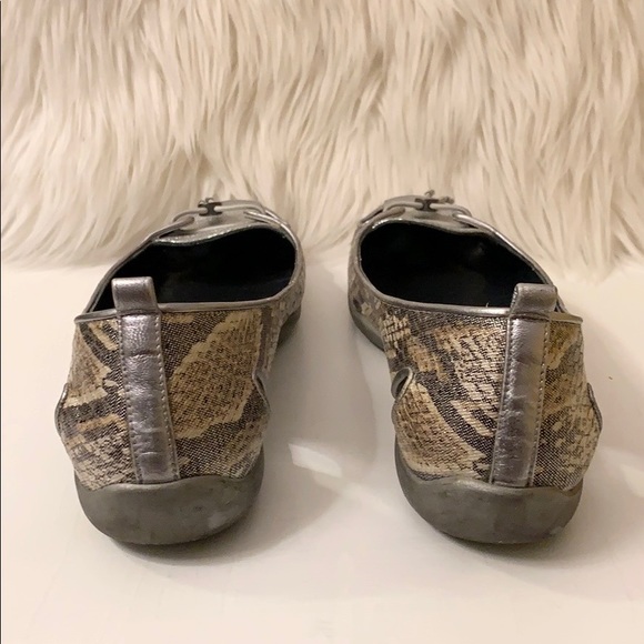 Stuart Weitzman Metallic Snakeskin Loafer Flats - Picture 9 of 13